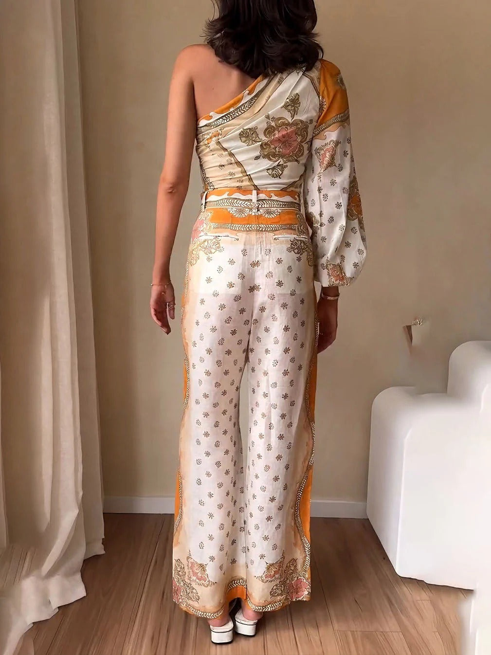 Exquisite Ethnic Style Floral Print One-shoulder Sleeve Top And Flared Pants