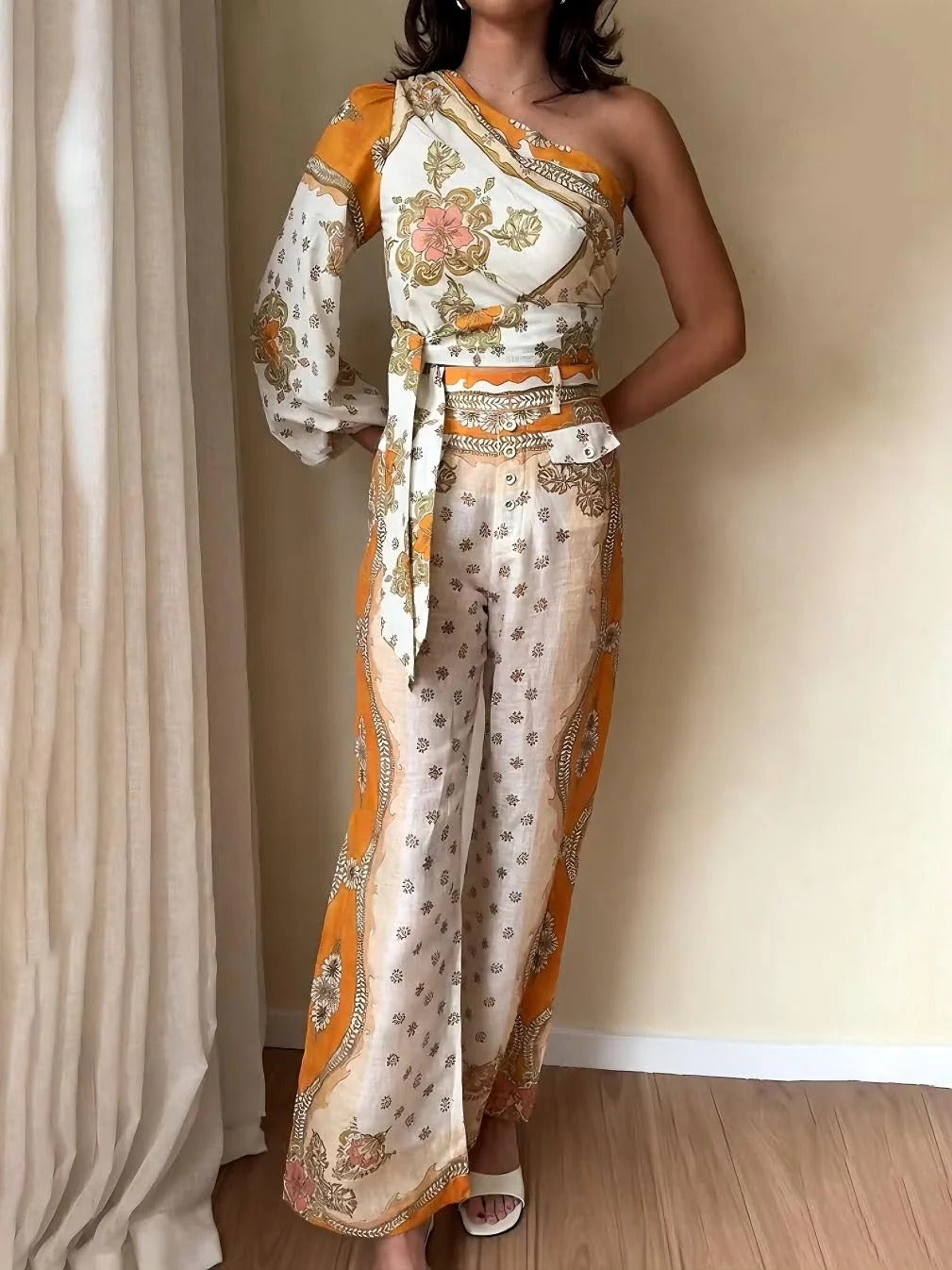 Exquisite Ethnic Style Floral Print One-shoulder Sleeve Top And Flared Pants