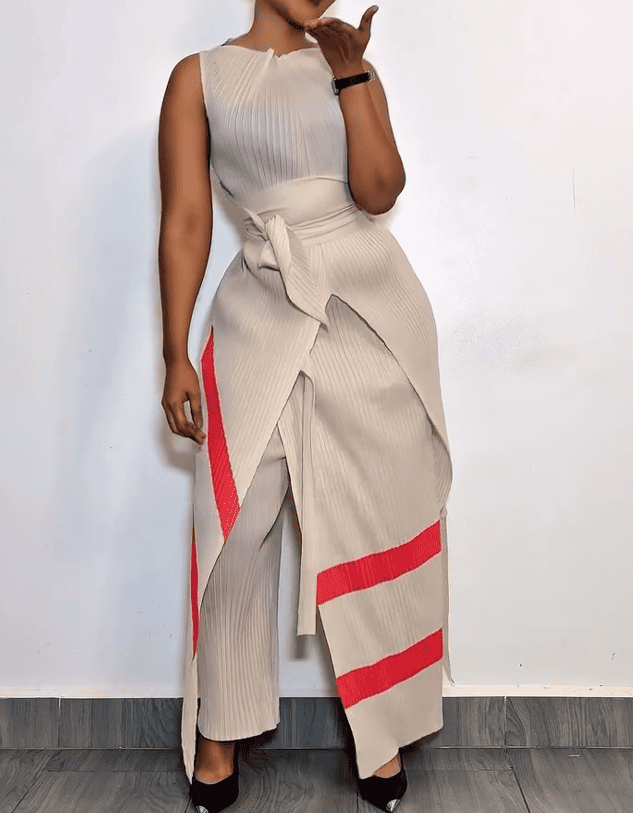 Sleeveless pleated skirt and pants set