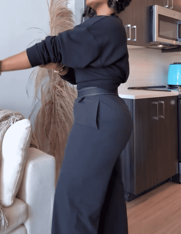 Cropped Crewneck & Pants Set