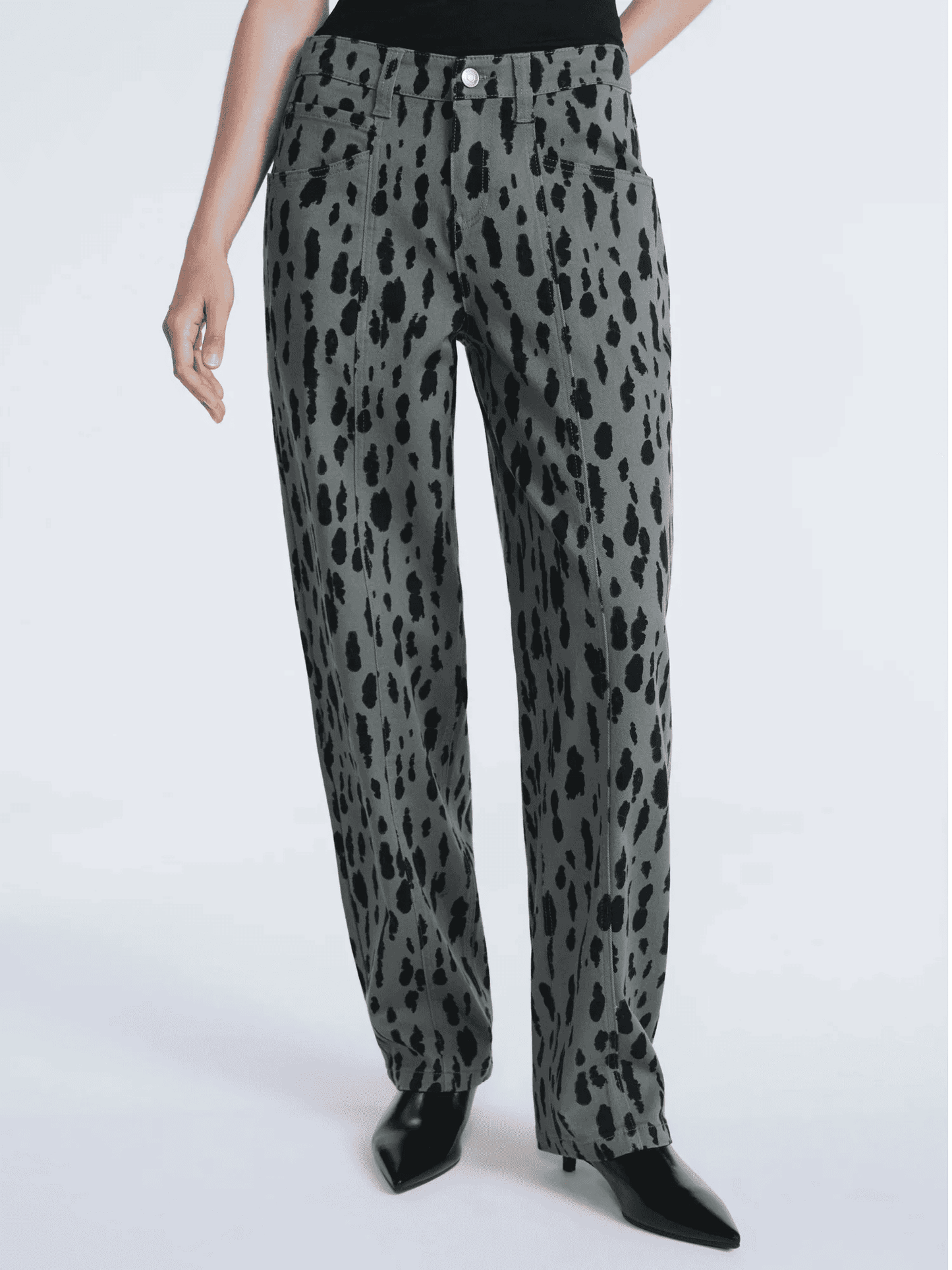 Denim Peplum Top+Animal Print Barrel Jeans