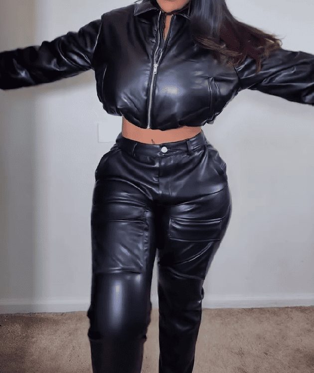 2025 Faux Leather Vintage 2pc Set